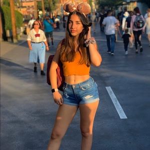 Meet your Posher, Giana